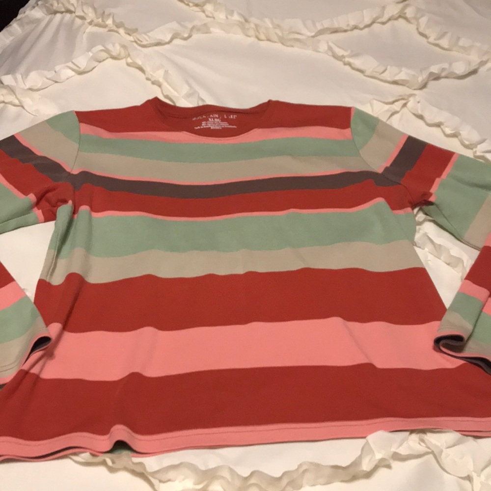 Size xl orange green multi top by Mountain Lake